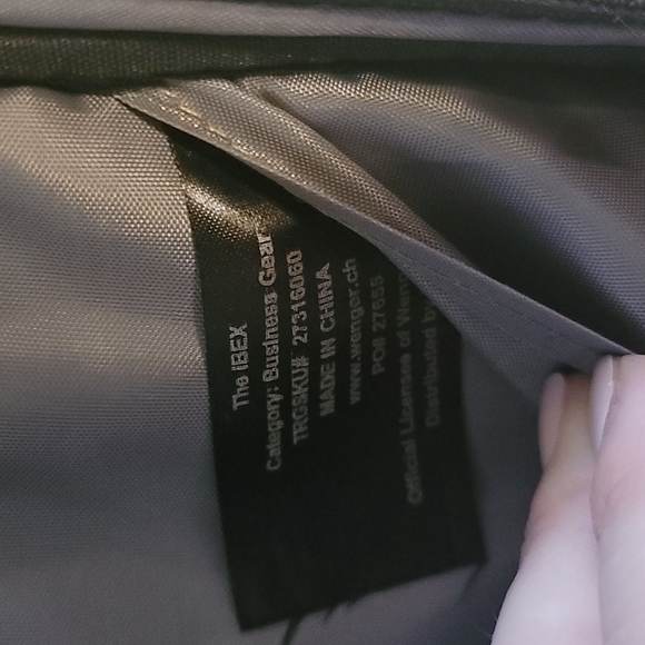 SwissGear multi function backpack - Picture 9 of 15